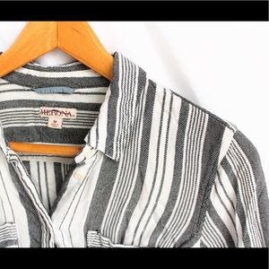Merona • Linen button down shirt • Sz M